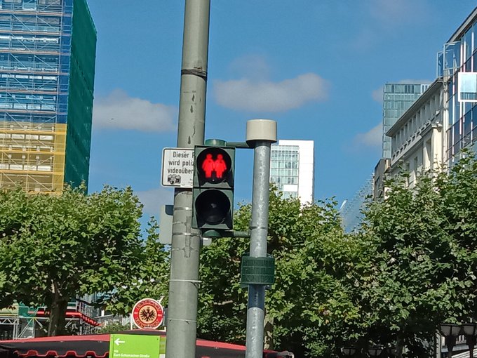 Konstabler Wache Red